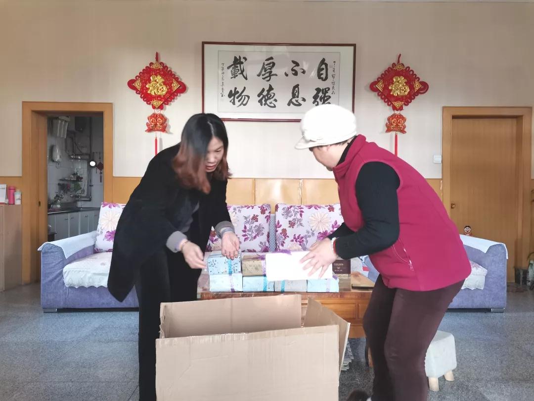 安卡米公益行 ▏為愛(ài)做個(gè)圣誕禮物，走進(jìn)煙臺(tái)SOS兒童村